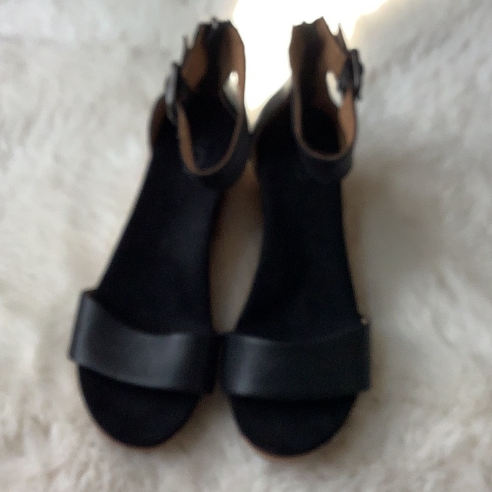 Ugg wedge Sandles